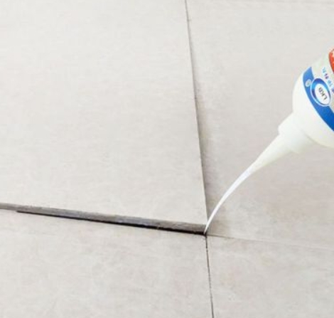 泊头瓷砖空鼓维修公司分享卫生间瓷砖脱落的原因可能有以下几点